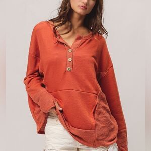 BiBi French Terry Knit Cozy Henley Long Sleeve Thumbhole Top Sz Small